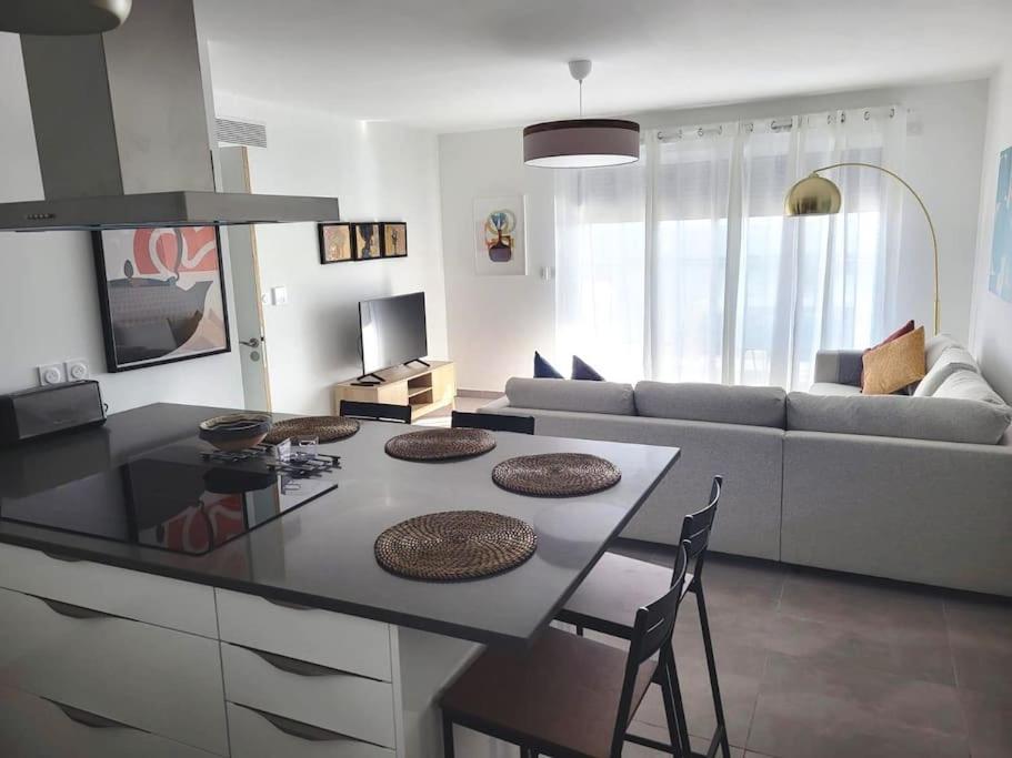 L'Appartement De L'Artiste Marseillan  Extérieur photo